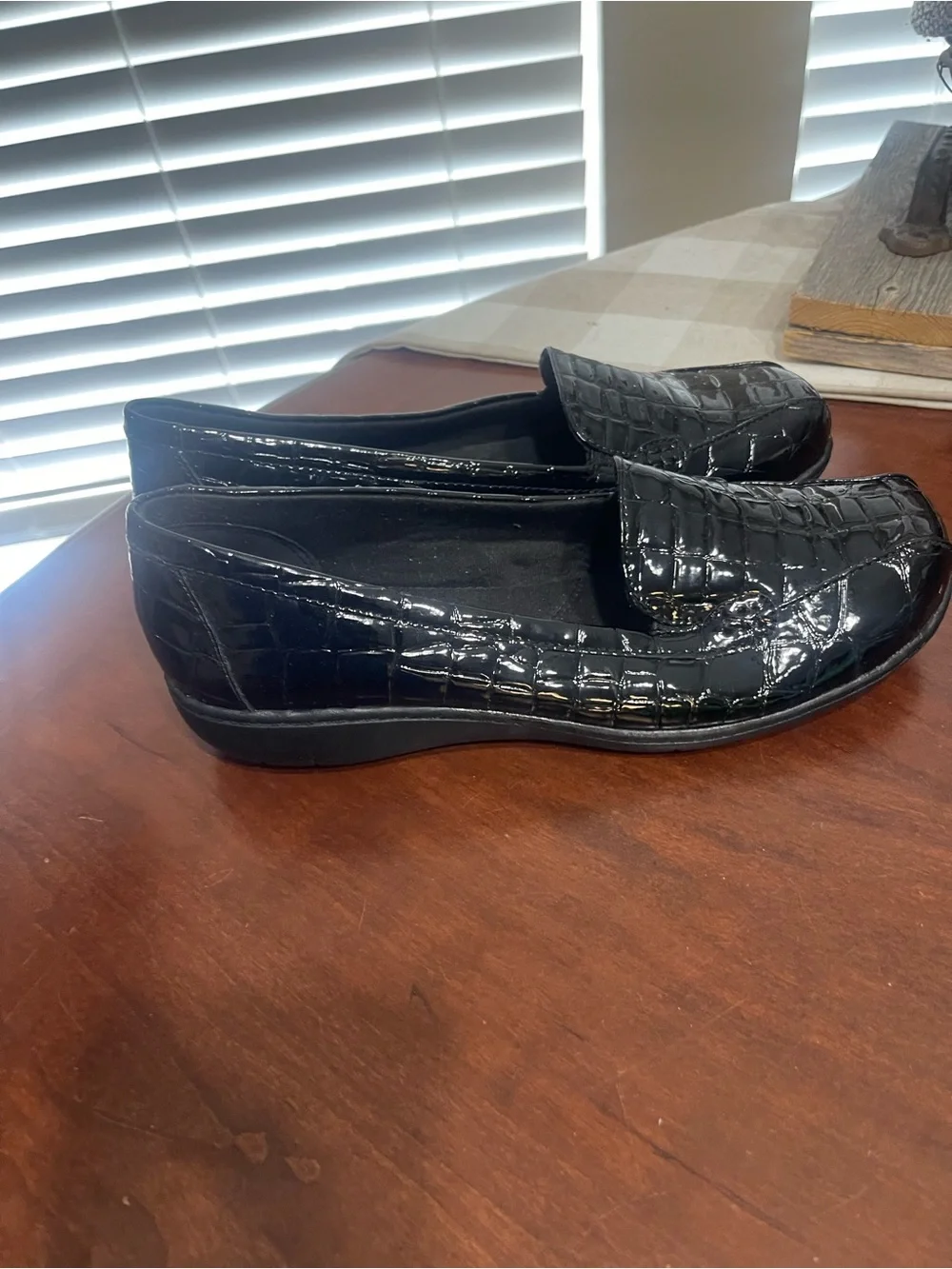Clarks Bendables Croc Embossed loafers wide